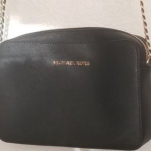 Michael Kors leather medium gold chain crossbody